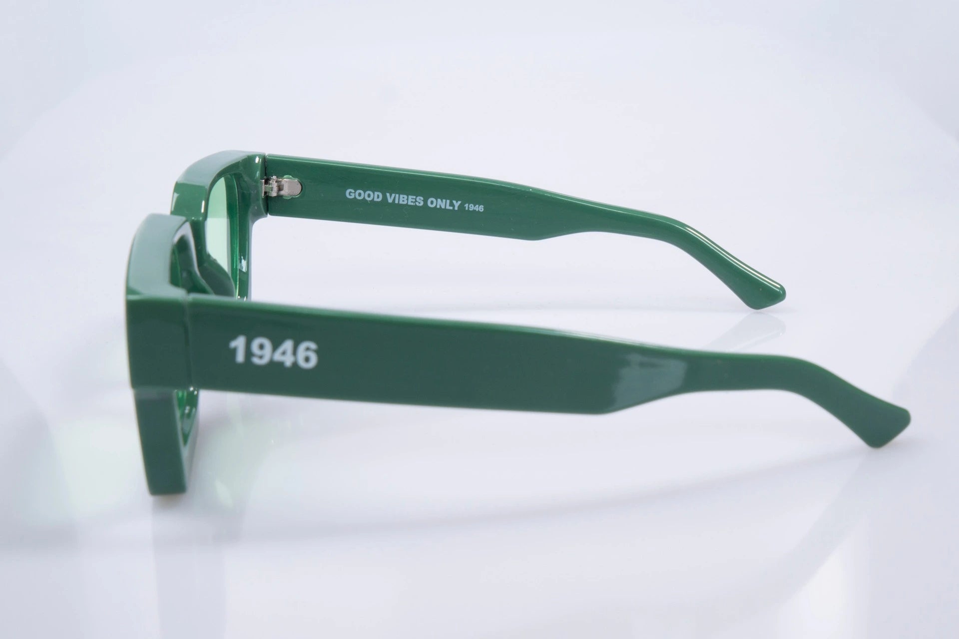 Sunglasses 1946 - SWAN GREEN image 4