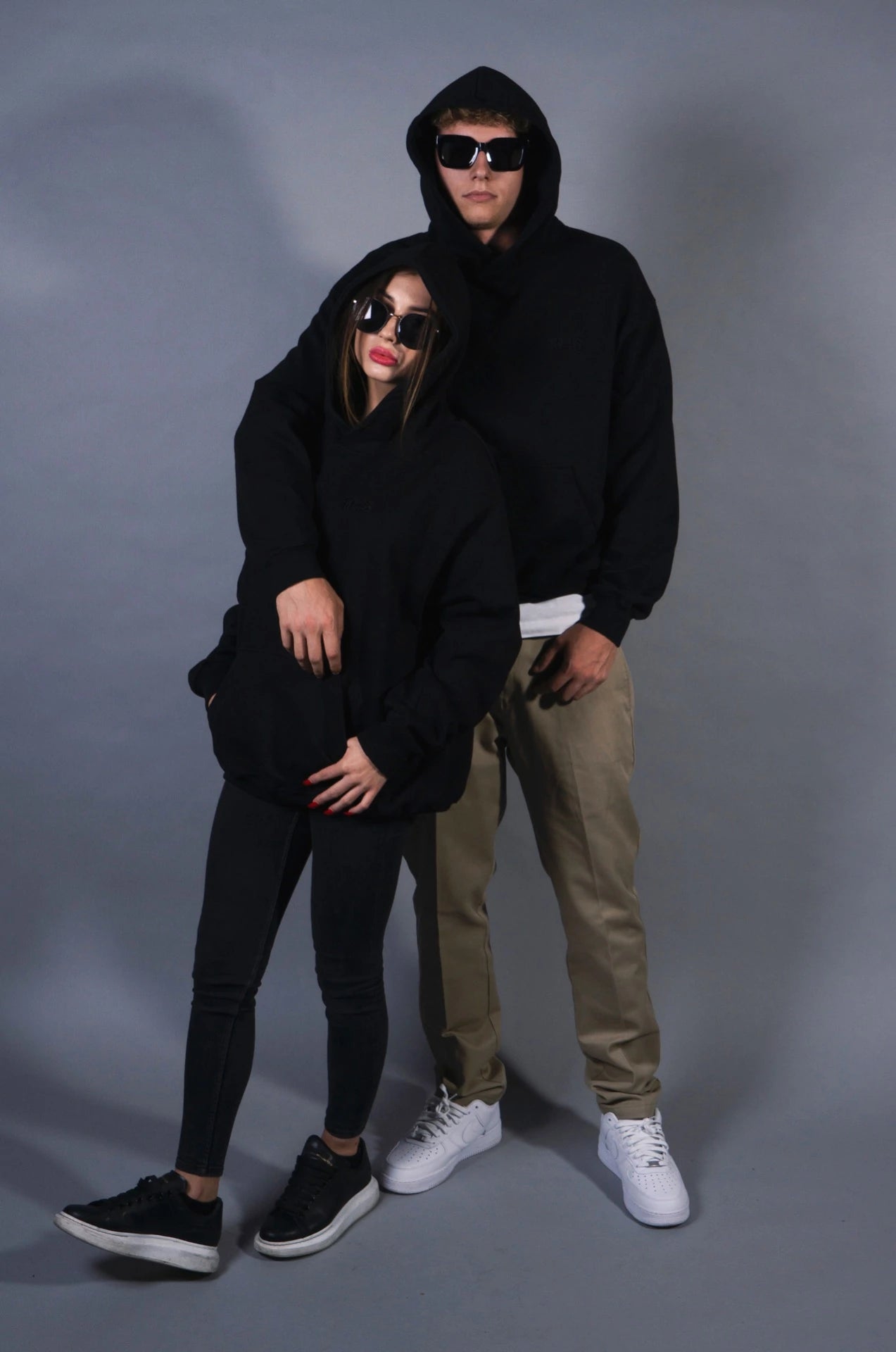 1946 - HOODIE BLACK image 4