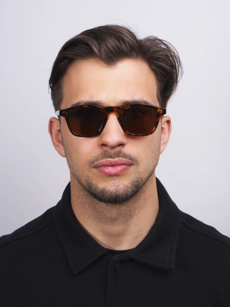 Sunglasses 1946 - AMOUR image 1