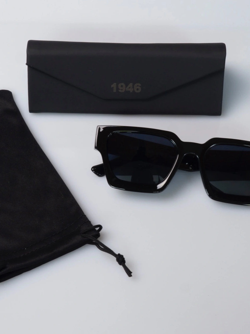Sunglasses 1946 - SWAN BLACK image 4