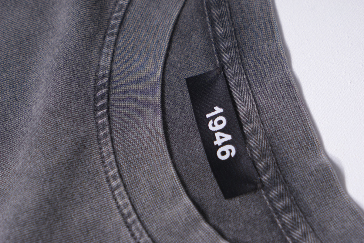 1946 - T-SHIRT HOTEL VINTAGE GREY image 1