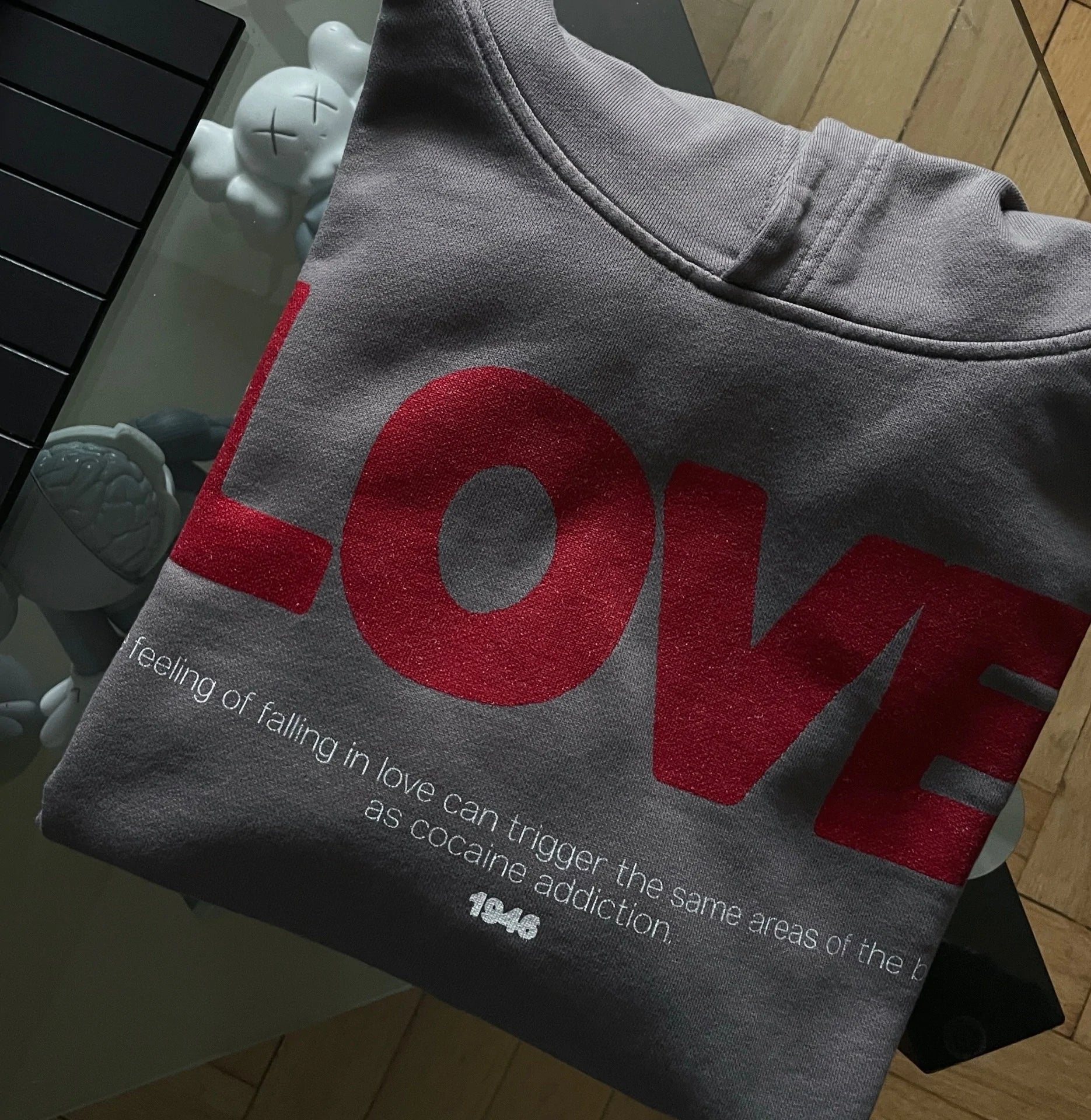 1946 - HOODIE LOVE image 3