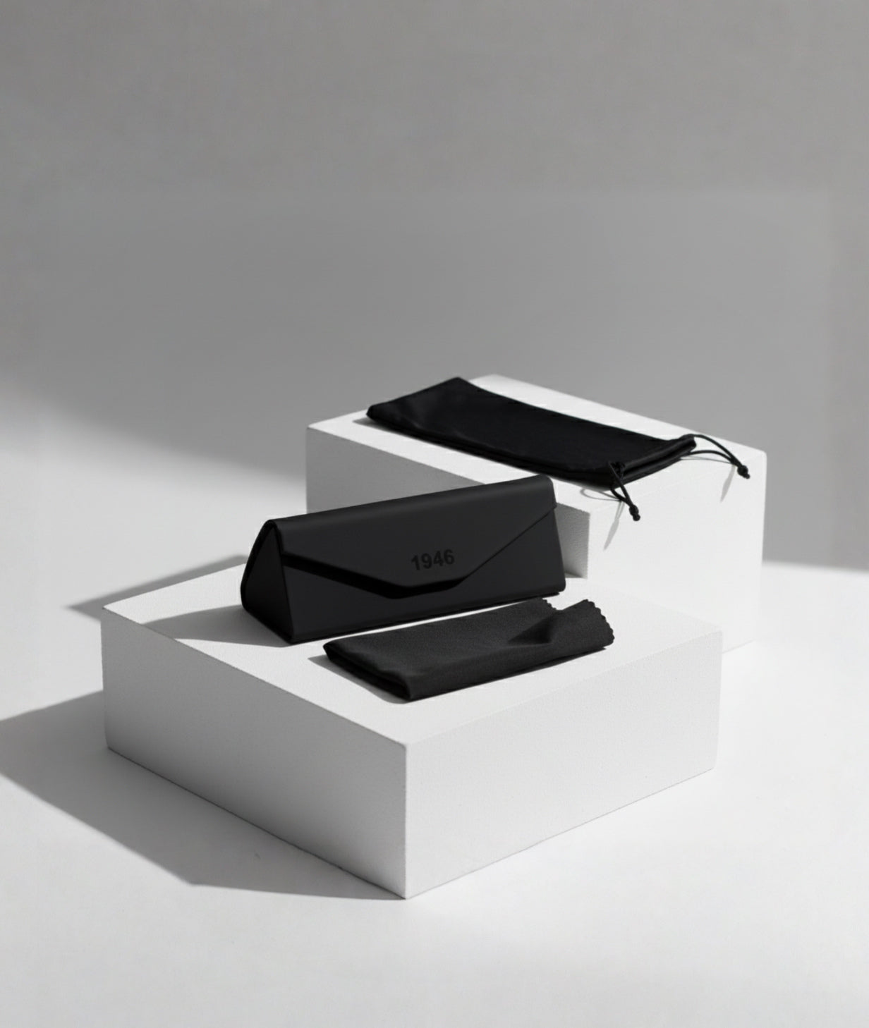 Sunglasses 1946 - Swan X image 4