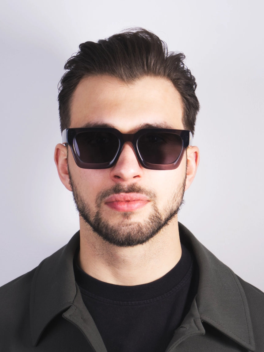 Sunglasses 1946 - Swan G image 1