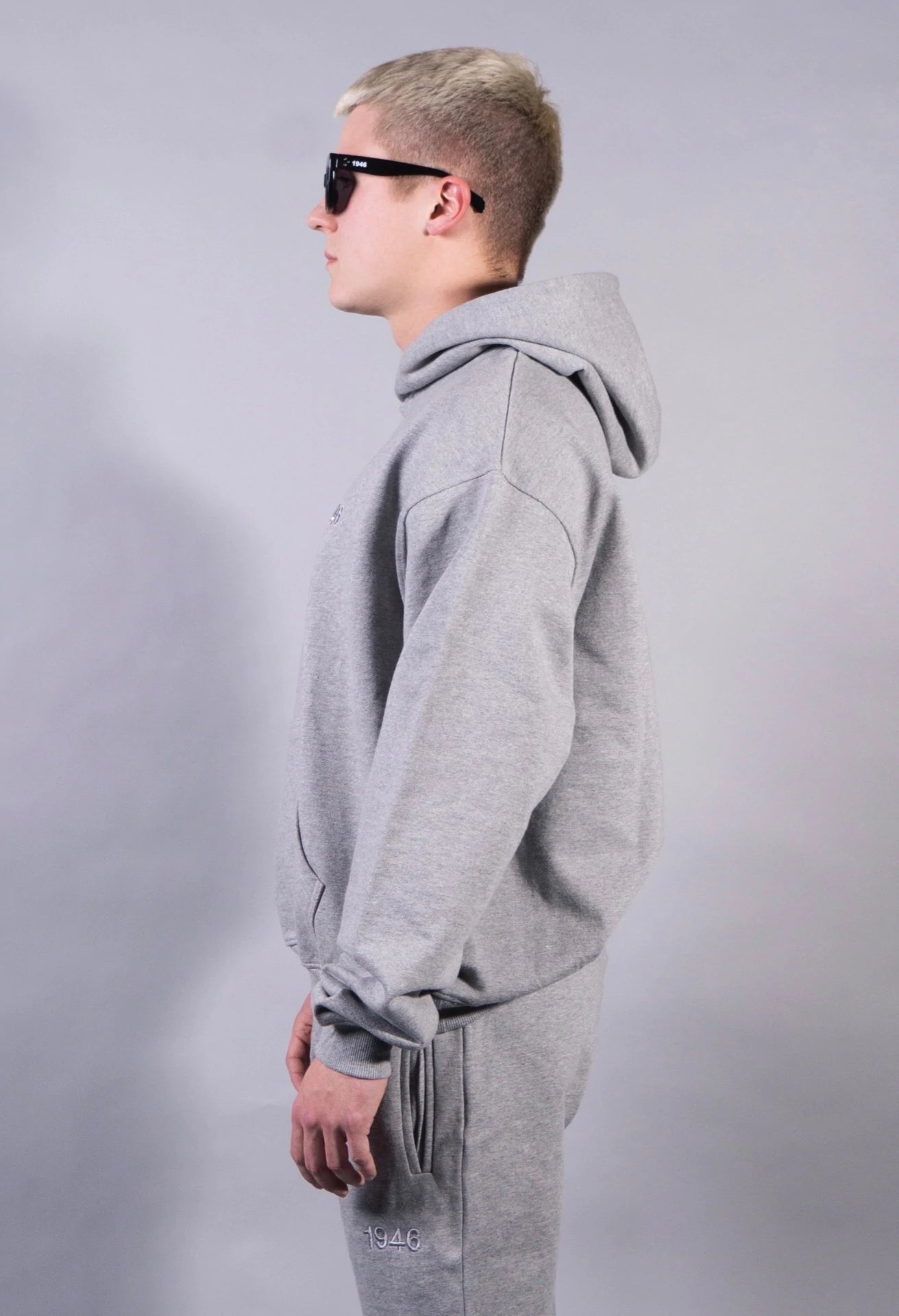 1946 - HOODIE GREY image 2